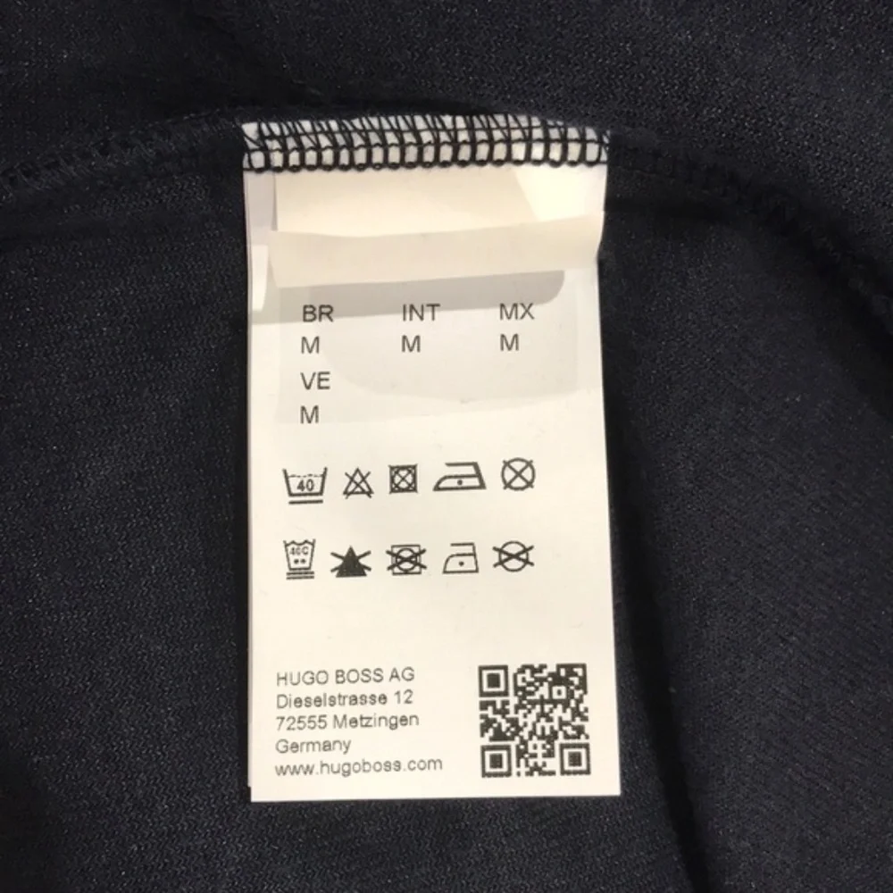 Hugo Boss Velour Hooded Robe - Picture 3 of 7